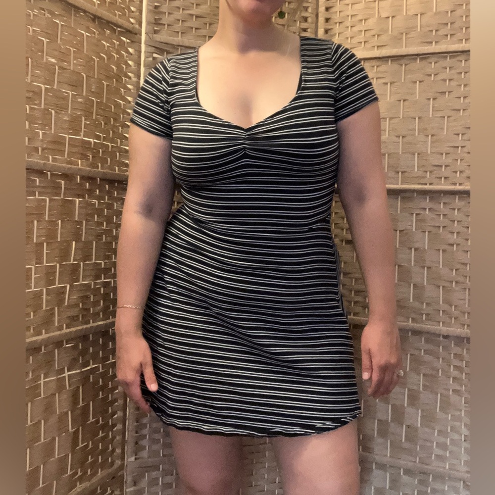 Hollister Striped Scoop Neck Short Sleeve Dress